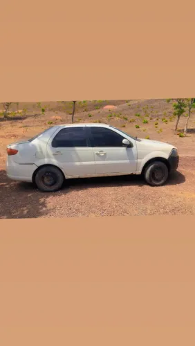 Fiat Siena EL 1.4 MPI Fire Flex 8V 4P 2015