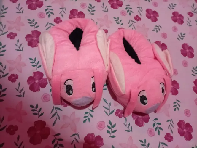 Vende-se pantufa
