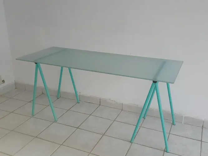 Mesa cavalete para escritório ou estudos 