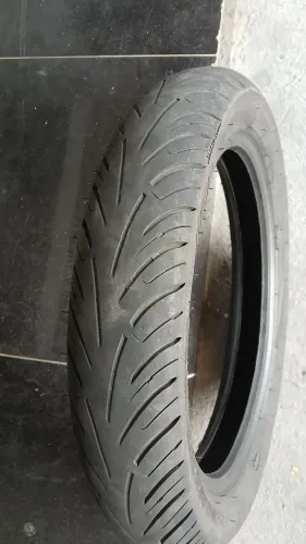 Pneu usado 80/100-14 Uso sem/com câmera