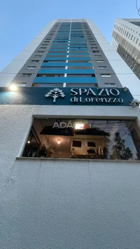 Apartamento 3Q - Próximo ao Parque Cascavel Apartamento com 3 Quarto(s) e 2 banheiro(s) à