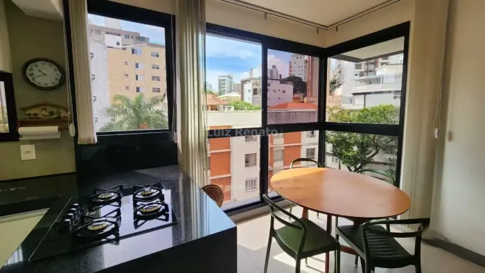 Apartamento à venda no bairro Santo Antônio