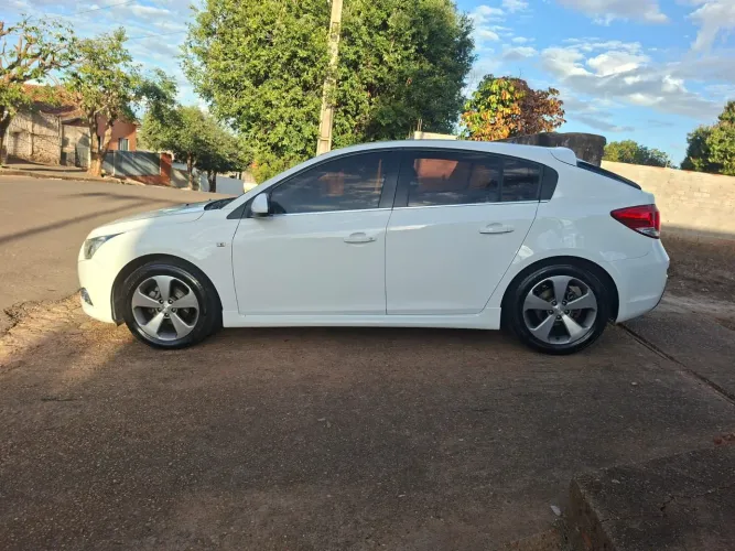 Chevrolet Cruze HB Sport LT 1.8 16V Flexp. 5P MEC 2013