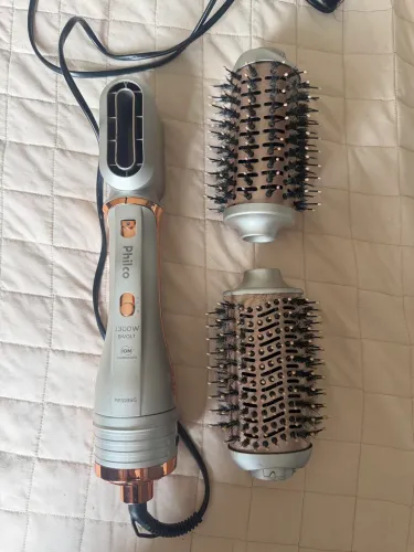 Escova secadora bivolt