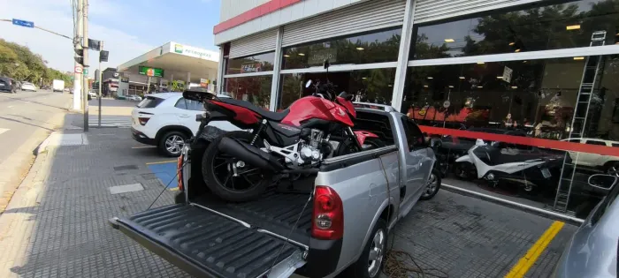 Resgate de moto zona Leste.aceita cartão