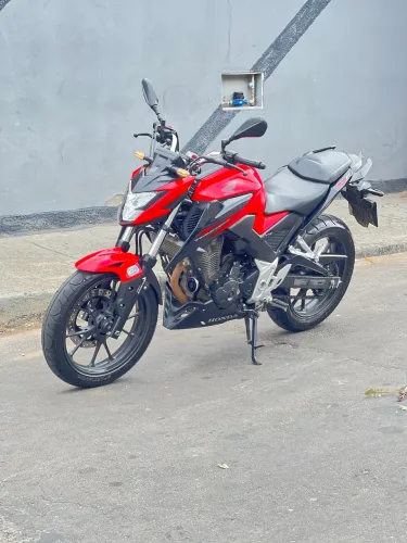 HONDA CB TWISTER 300 F 