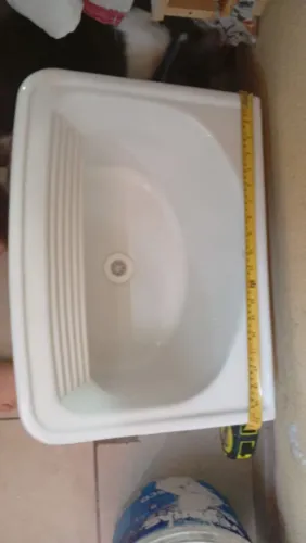 Vendo tanque de lavar roupas mca deca novo