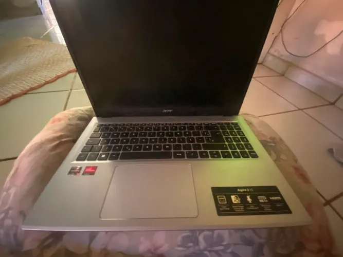 Notebook Acer Ryzen 5 8Gb Semi Novo