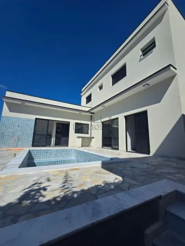 Sobrado à venda em Valinhos, Residencial Mont Alcino, com 3 suítes, com 100 m²