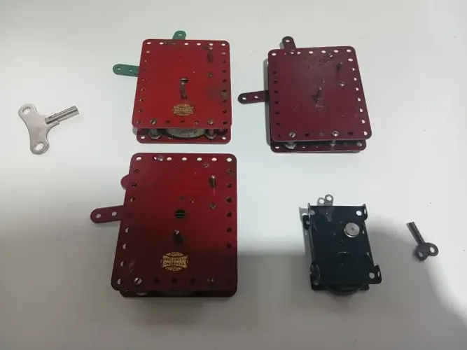 Lote 4 Motores de Mola  Corda Meccano Originais Liverpool England com Chaves