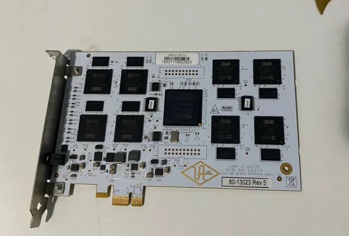 Placa UAD 2 OCTO