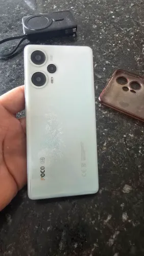 <br>? POCO F5 12GB RAM / 256GB de armazenamento