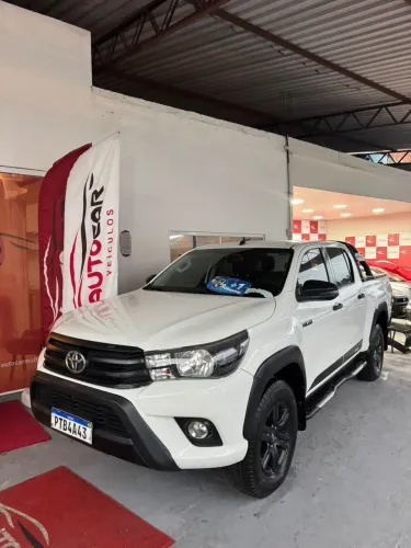 Toyota Hilux CD SR Chall. 4X4 2.8 TDI Dies Aut. 2018