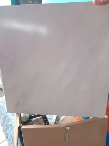 16 metros de piso Cerbras 16/16 cinza com branco  valor 450  Bairro TAMBAÚ PAÇO DO LUMIAR 