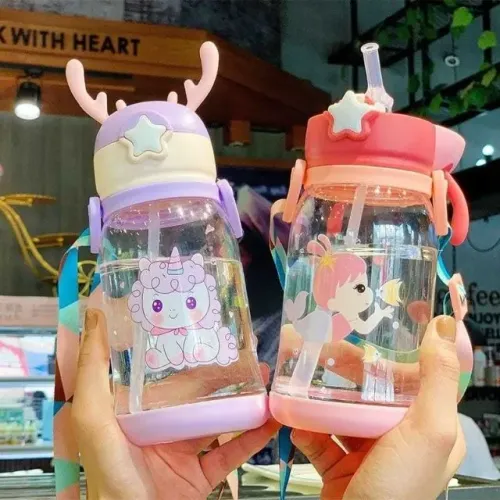 Garrafa De Alce Água Infantil Com Canudo - 600ml