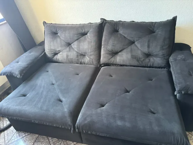 Sofá retrátil