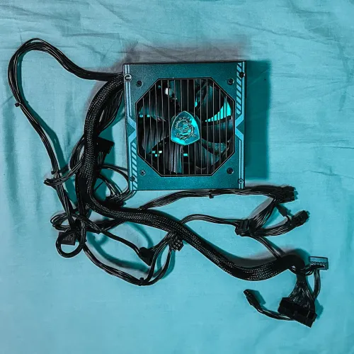 Fonte de computador / MSI mag 650w