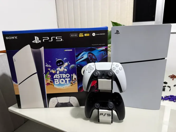 PS5 Completo+2 controles+ suporte p/controle