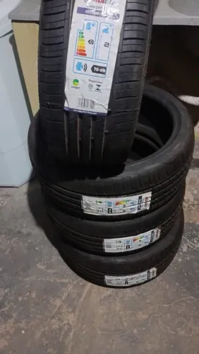 Vendo pneus novos Durable confort Aro17 