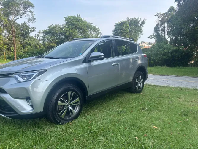 Toyota RAV4 2.0 4X2 16V Aut. 2018