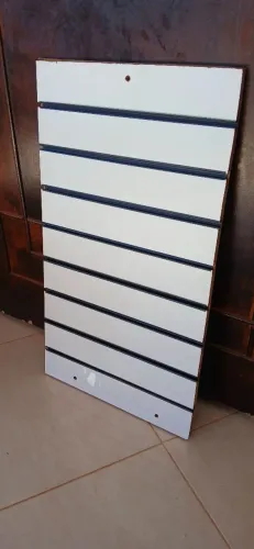 Expositor canaletado