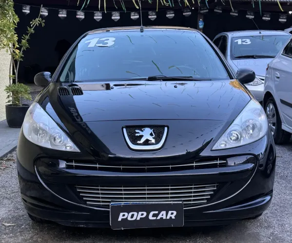 Peugeot 207 XR 1.4 Flex 8V 5P 2013