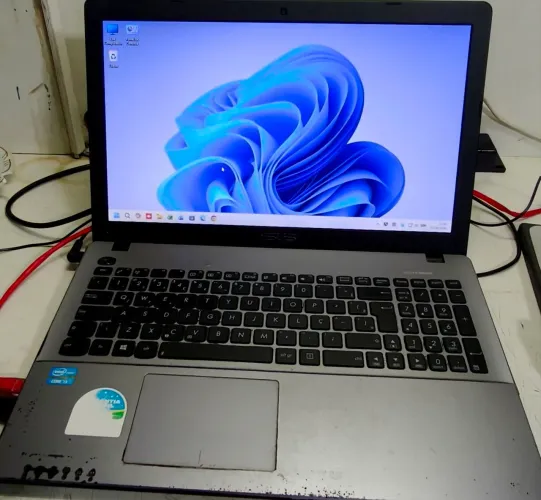 Notebook Asus X550CA. SSD, Tela 15