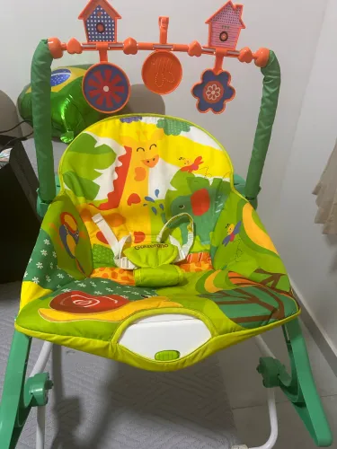 Vendo cadeirinha de descanso de bebê 