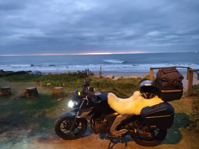 Fazer 250cc ideal para viajar