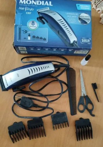 Máquina de cortar cabelo mundial stylo