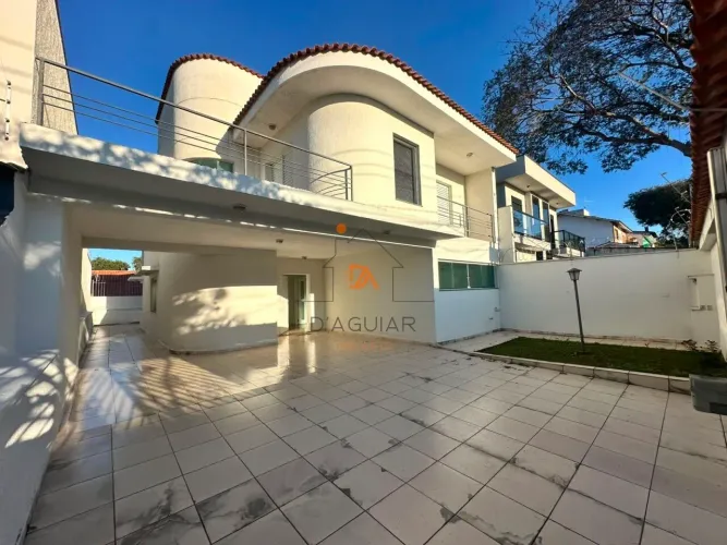 Casa residencial para alugar no bairro Jardim Guapira com 400 m² e 3 dormitórios.