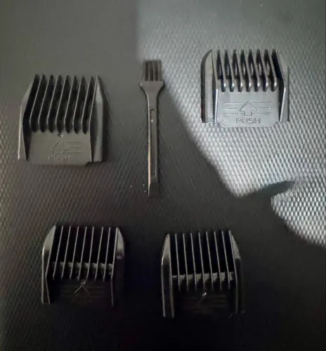 Kit de Pentes para Máquina de Tosa - Cachorros ?