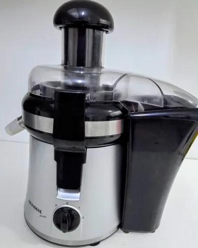 Centrífuga Alimentos Mondial Juicer CF02 - sem uso
