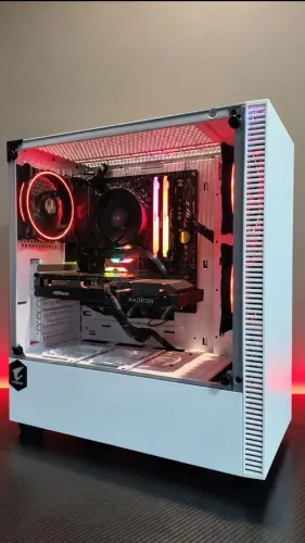 Pc gamer Ryzen 5 5600 + RX 6600