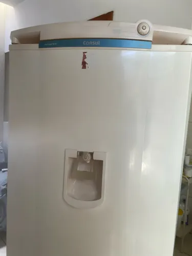 Geladeira Eletrolux (bons estados)