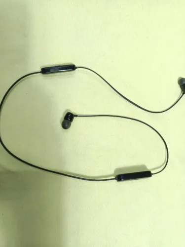 FONE DE OUVIDO INTRA- AURICULAR JBL TUNE 135BT, BLUETOOTH, PRETO