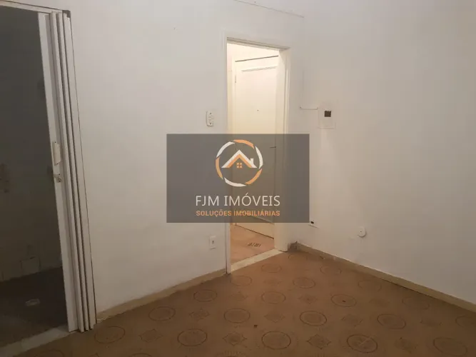 FJM Imóveis vende: Kitnet/Conjugado em Centro - Niterói: 1 Dormitório, 31M² Área útil por