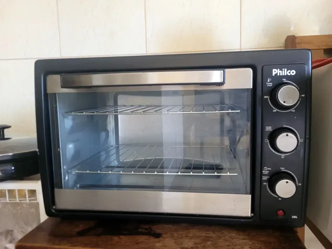 Forno Elétrico Philco lindo