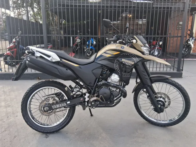 Lander 250 2023/2023 único dono