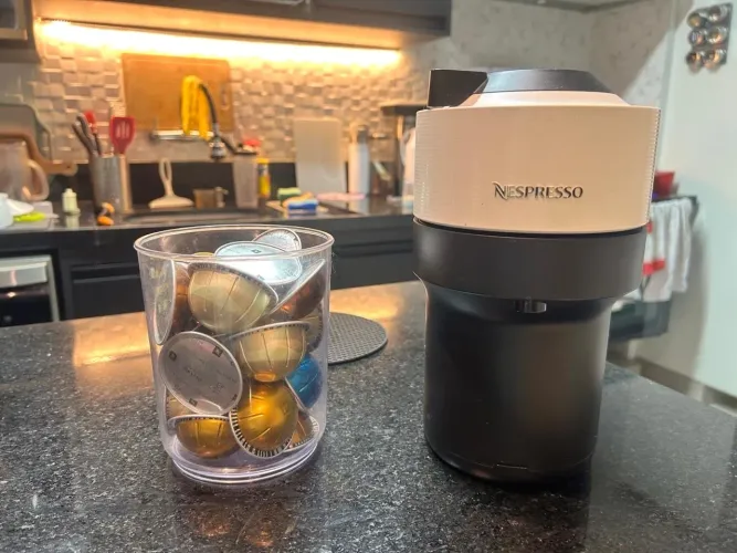 Cafeteira Nespresso Vertuo Pop Branco Côco