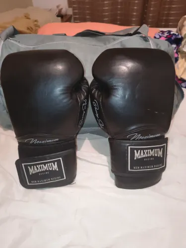 Luvas de kickboxing/boxe/muaythai 14oz