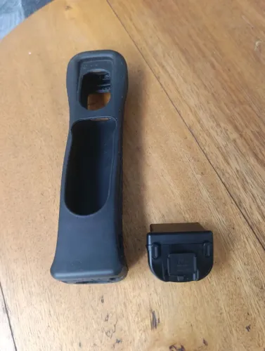 WII MOTION PKUS PRETO NINTENDO WII + CAPA SILICONE CONTROLE. ORIGINAIS NINTENDO 