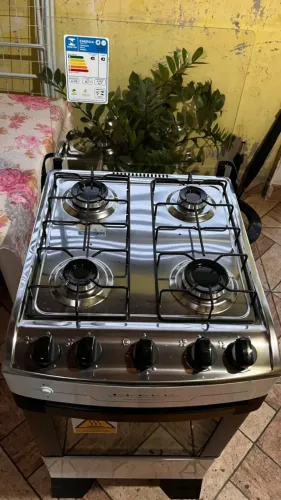 Fogão, cama, geladeira, maquina de lava roupa