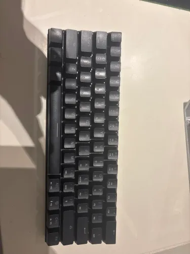 Teclado mecânico 60%