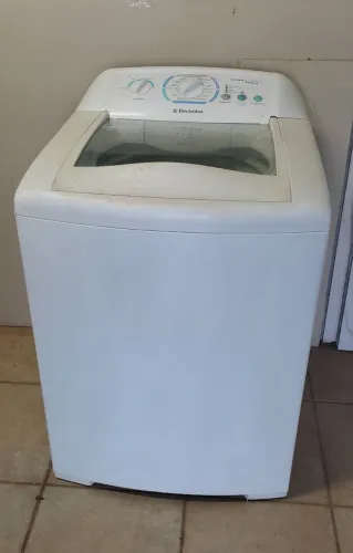 Máquina de lavar Eletrolux 12 kg