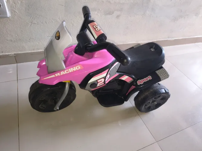 Motinho elétrica infantil 