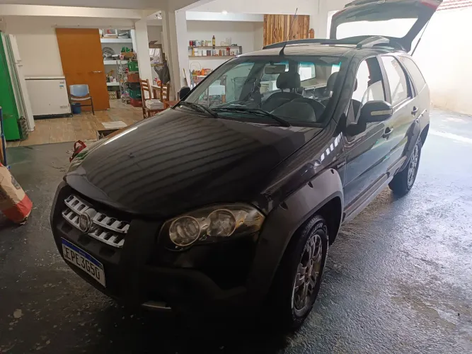 Fiat Palio Week.adv.lock.dualogic 1.8 Flex 2010