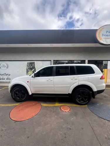 Mitsubishi Pajero Dakar 3.2 4X4 T.i. Dies. 5P Mec. 2013