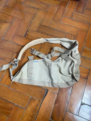 Tipoia cirúrgica de ombro 