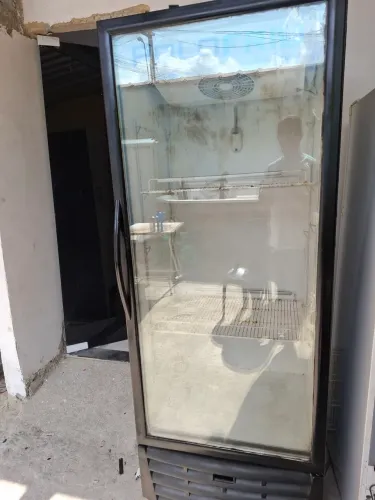 Vendo frezer expositor